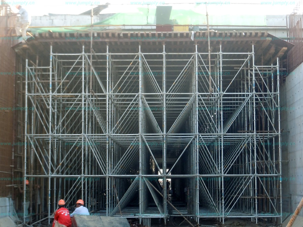 祿口機(jī)場立交橋涵洞工程